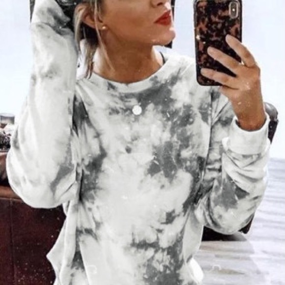 Black & White tie-dye long sleeve lounge set - Picture 3 of 5